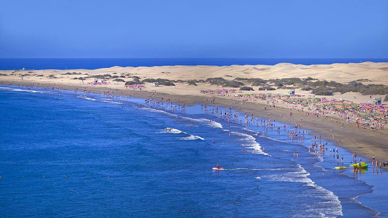 Playa del Inglés, en el municipio de San Bartolomé de Tirajana Playa del Inglés, en el municipio de San Bartolomé de Tirajana