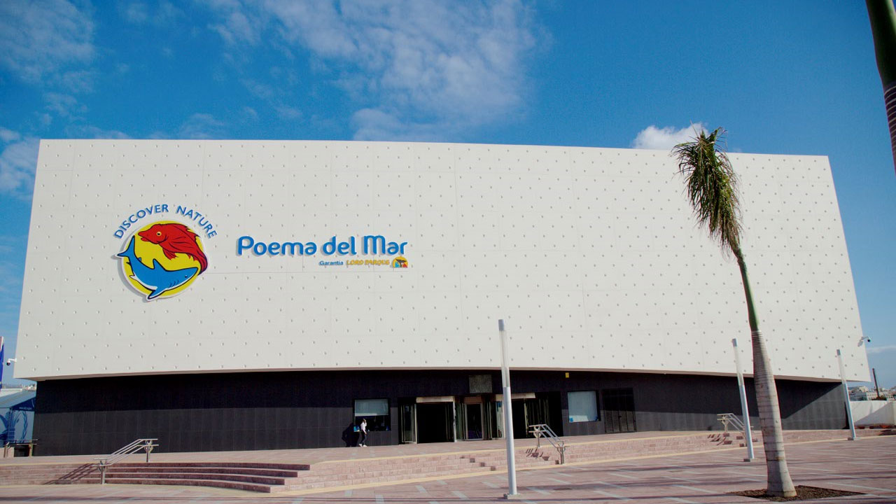Exterior del Acuario Poema del Mar Exterior del Acuario Poema del Mar