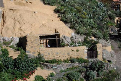 Casa Cueva El Olivo y El Ciruelo