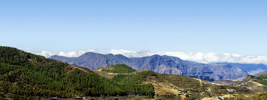 Views of Artenara from El Montañón