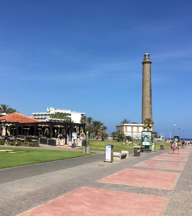 Meloneras Boulevard and Maspalomas Lighthouse