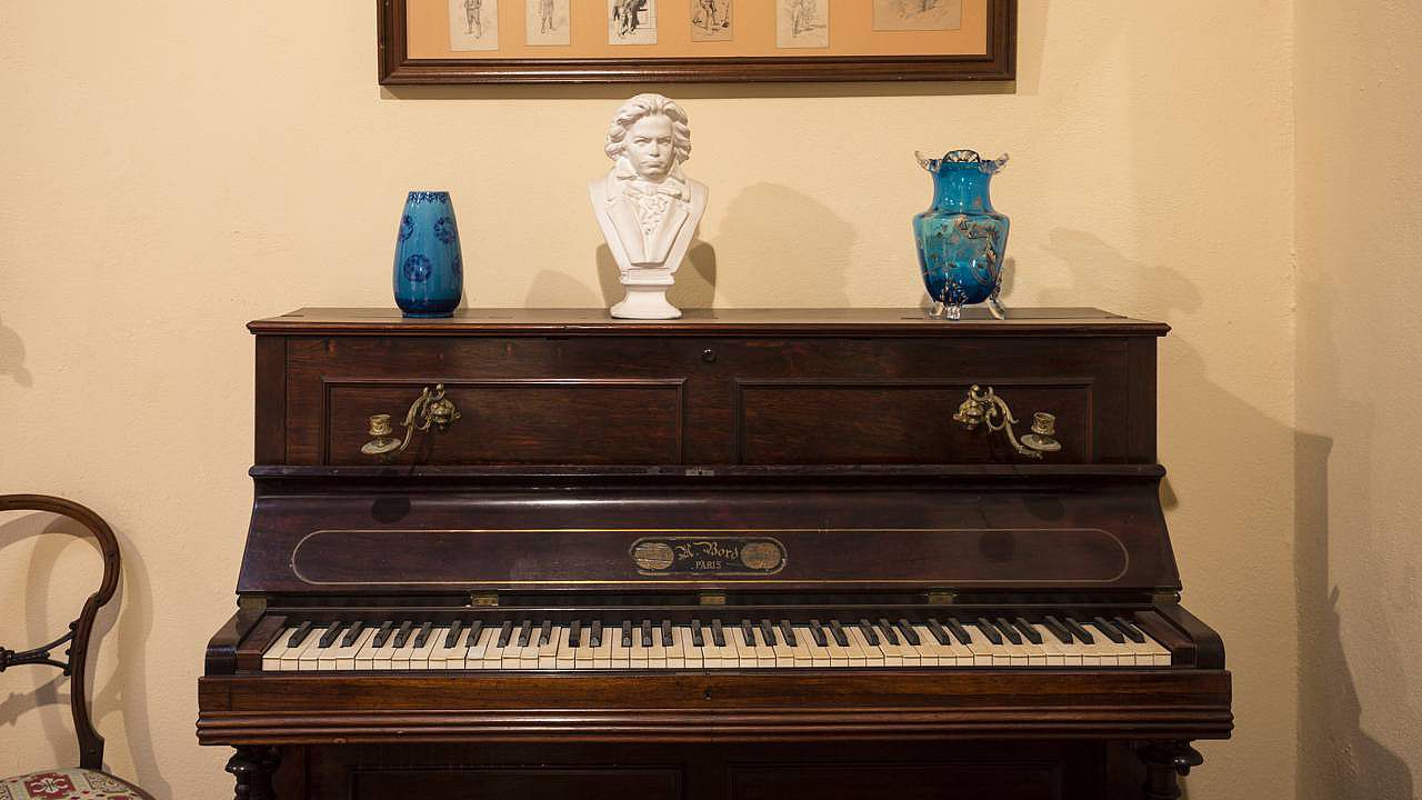 The Beethoven piano in the inside of the Benito Pérez Galdós House Museum