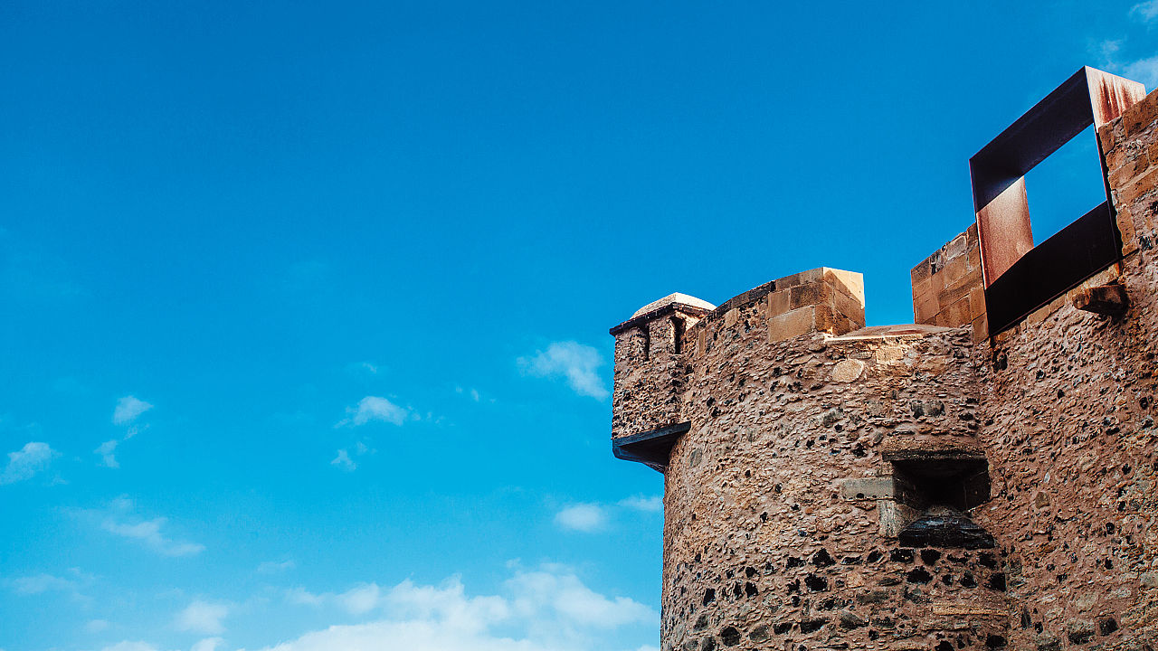 Detalle del exterior del Castillo de La Luz