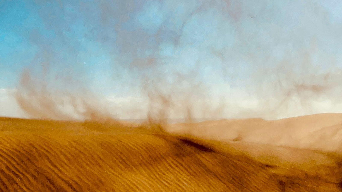 Arena en suspensión sobre las Dunas de Maspalomas