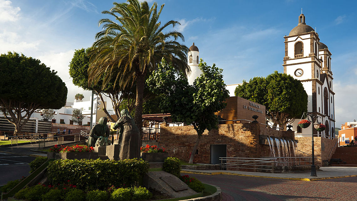 Plaza e Iglesia de La Candelaria en Ingenio, Gran Canaria