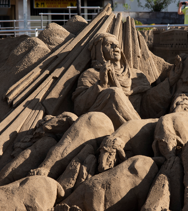 Escultor del Belén de Arena de la Playa de Las Canteras