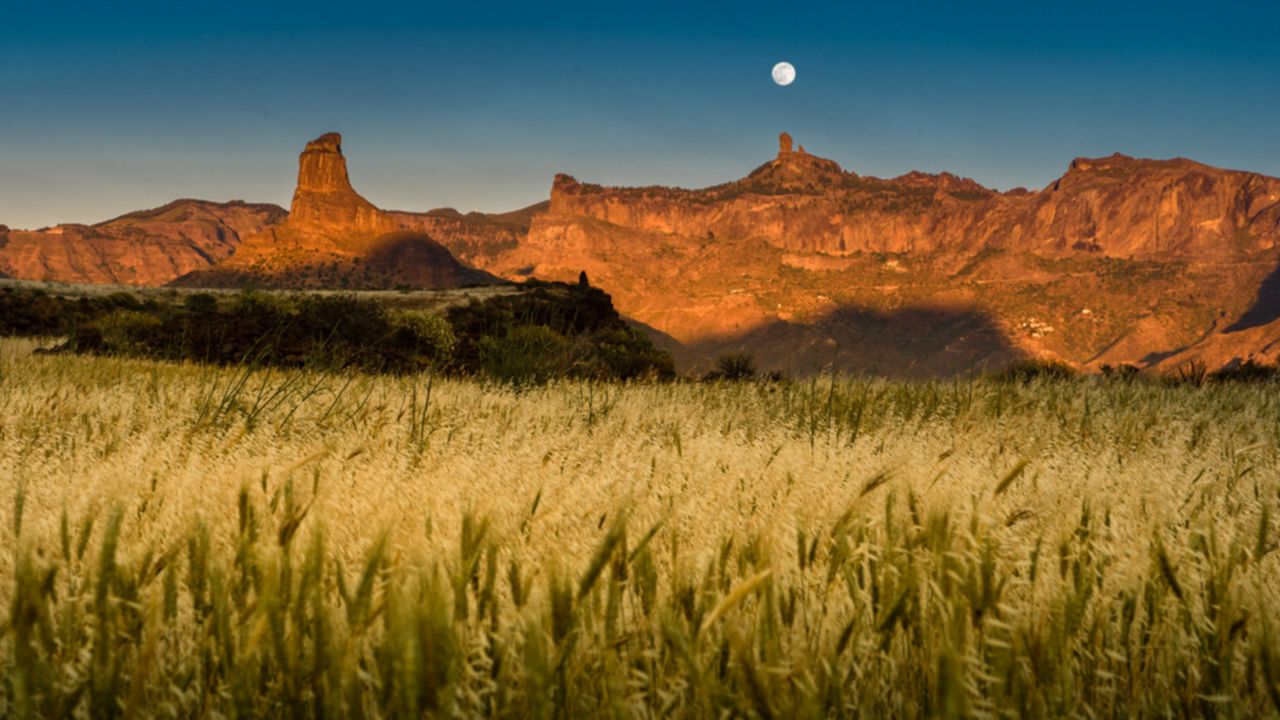 Roque Bentayga and Roque Nublo