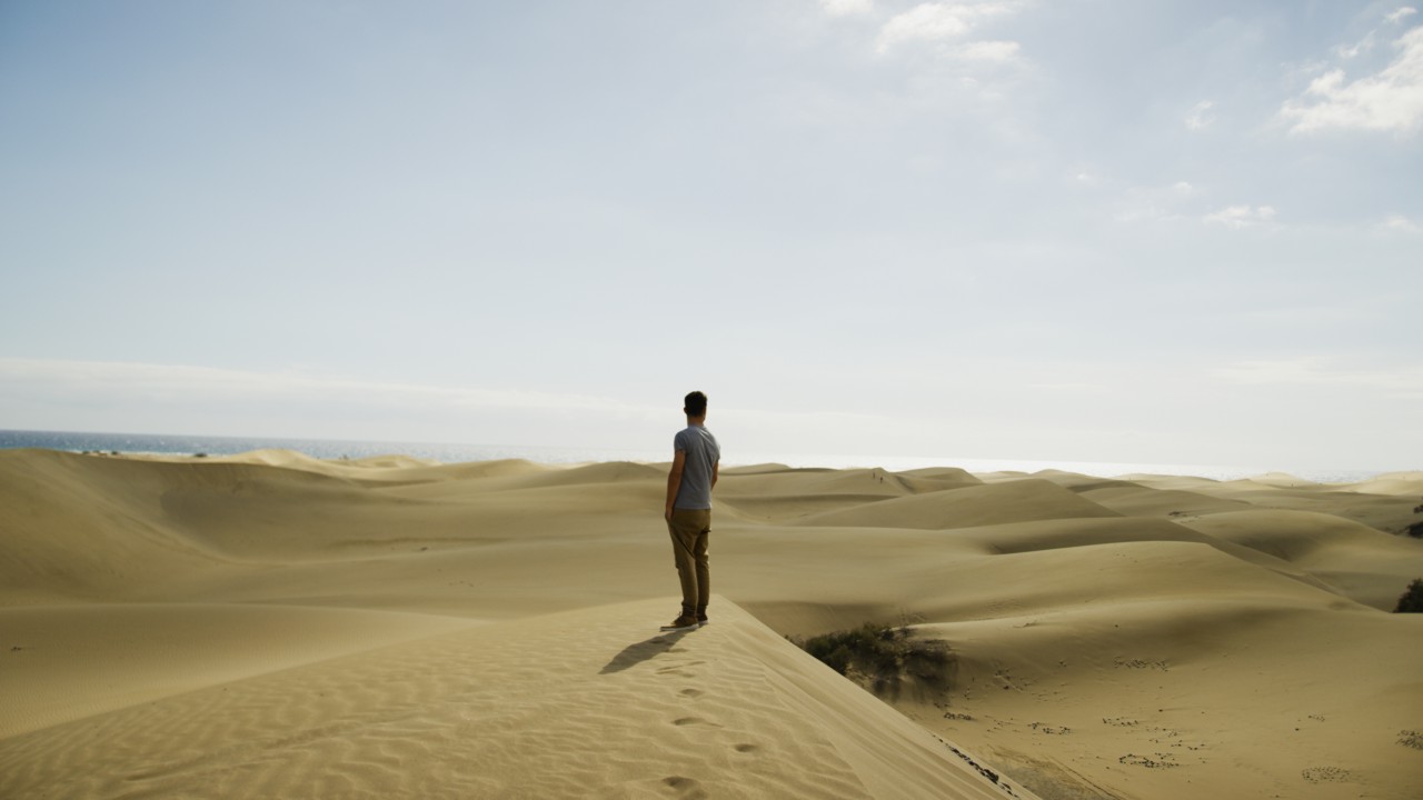 Javier Fernández, patinador español, en las Dunas de Maspalomas