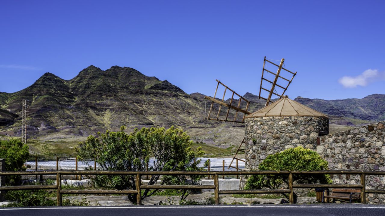 Los Majanos windmill, La Aldea de San Nicolás