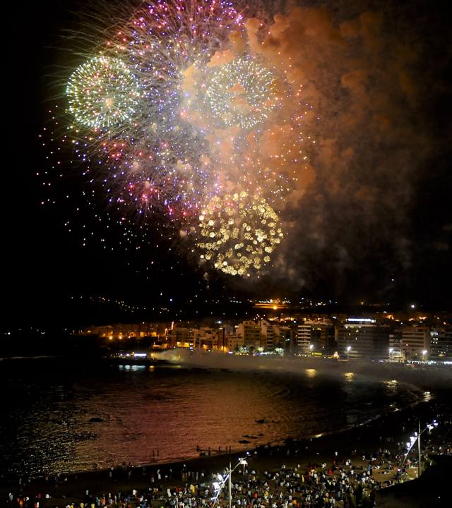 Noche de San Juan, Playa de Las Canteras