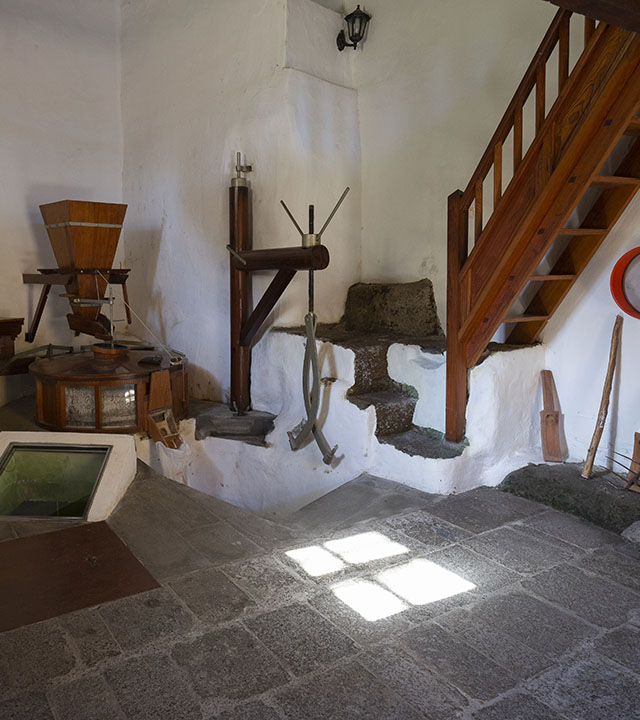 Work utensils from the Firgas Water Mill