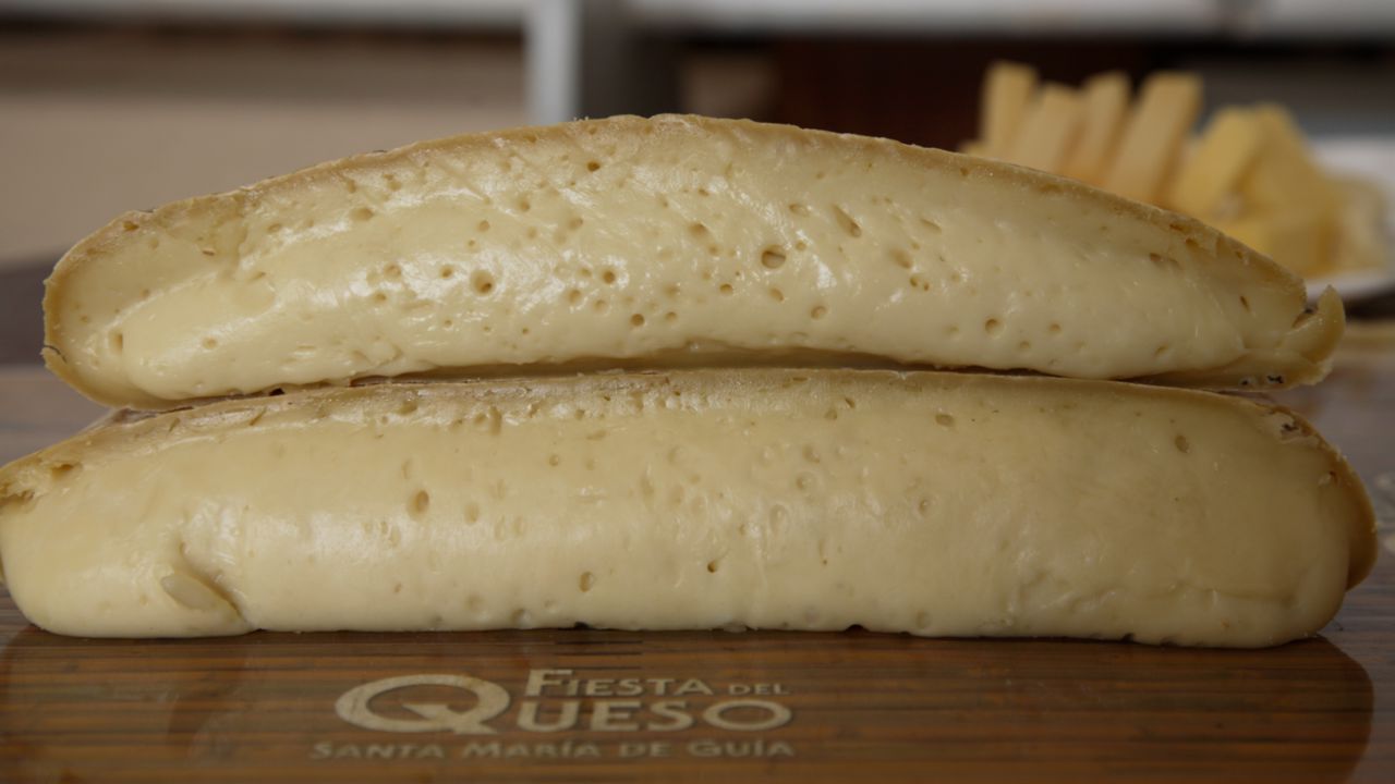 Queso de Flor de Santa María de Guía