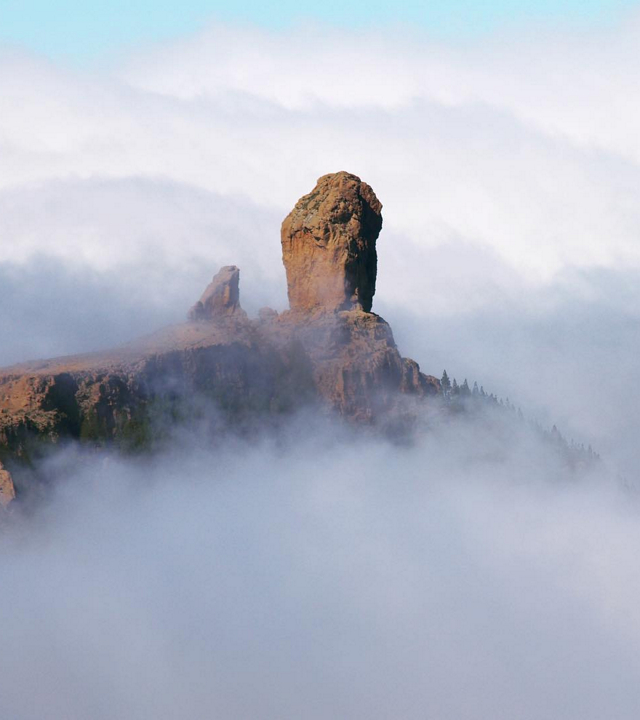 Roque Nublo en mar de nubes