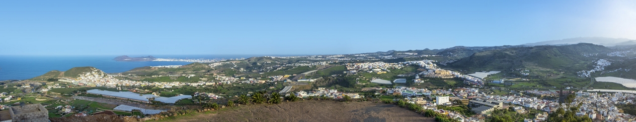 Panoramic views over Arucas, from Arucas Mountain