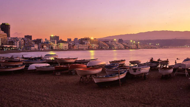 Las Canteras beach in Gran Canaria Las Canteras beach in Gran Canaria