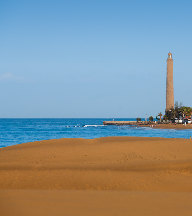 Playa y Faro de Maspalomas