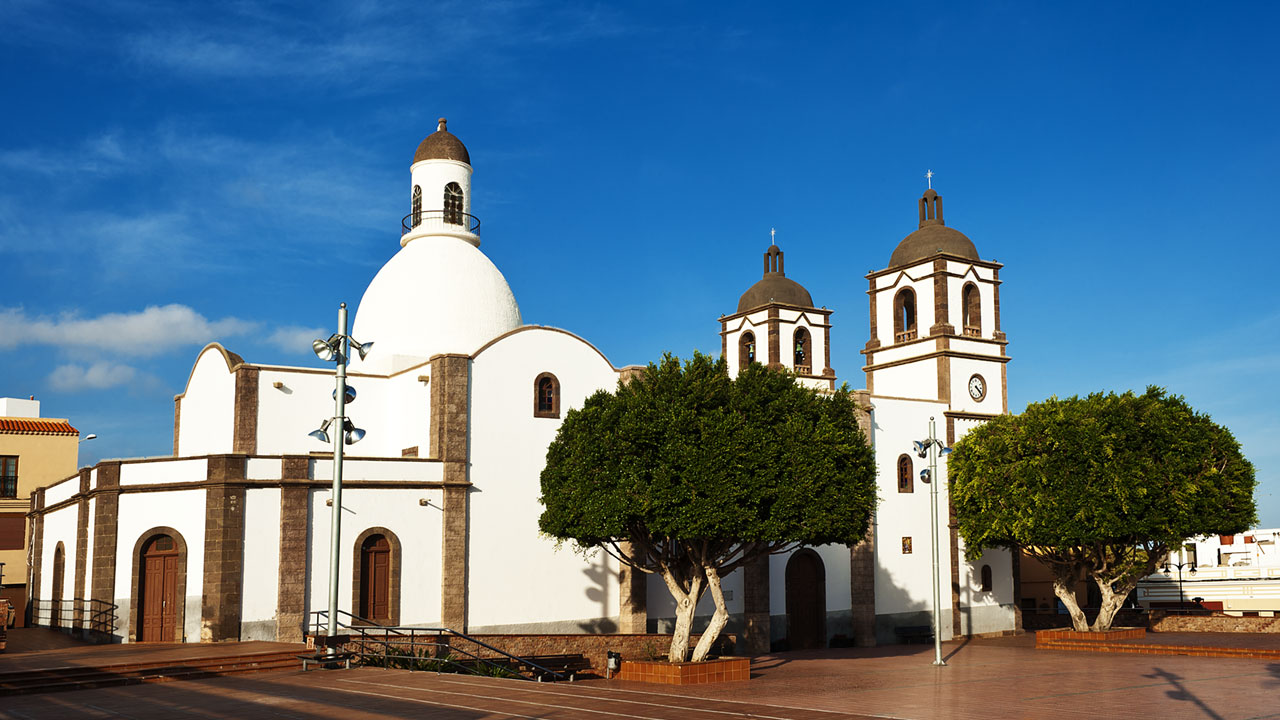 Plaza e Iglesia de La Candelaria en Ingenio, Gran Canaria