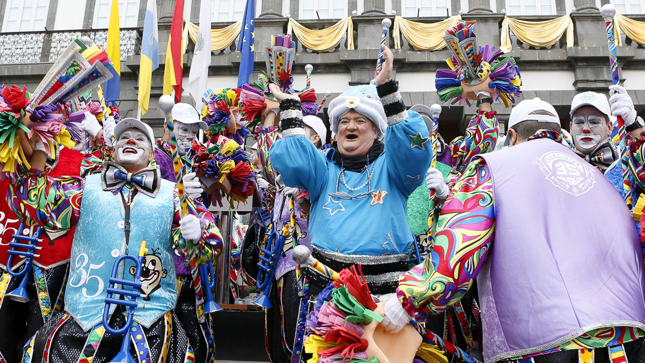 Tito Rosales de la Murga Los Chancletas, en el pregón del Carnaval de Las Palmas de Gran Canaria 2015