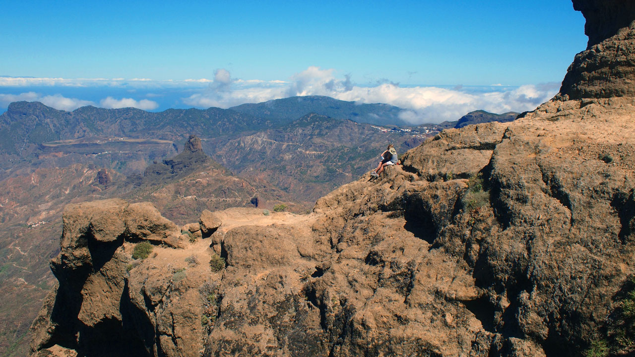 Senderismo con vistas al Roque Bentayga