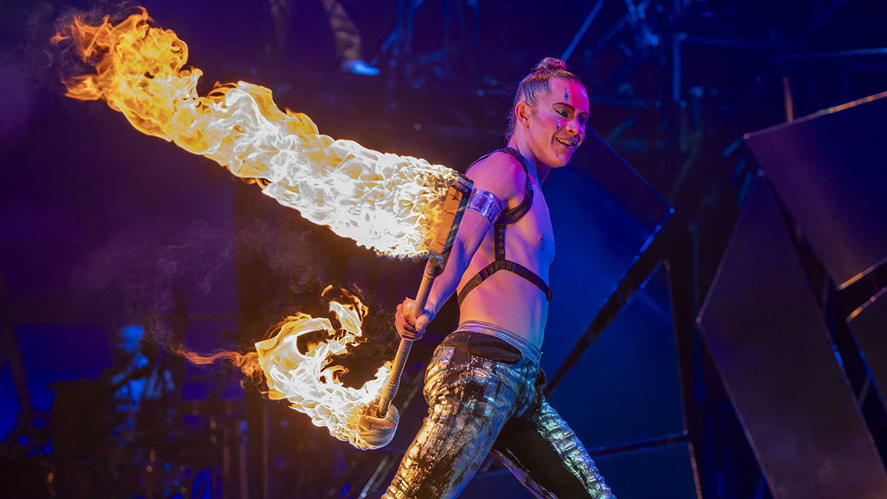 Image du spectacle BAZZAR du Cirque du Soleil. Photo de : Cirque du Soleil