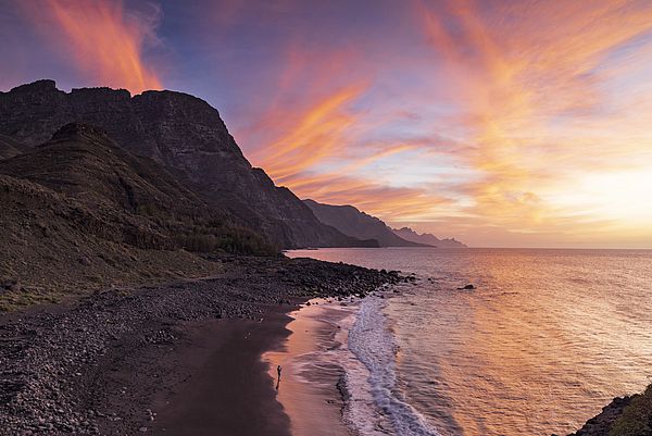 Atardecer desde la Playa de Guayedra, al norte de Gran Canaria.