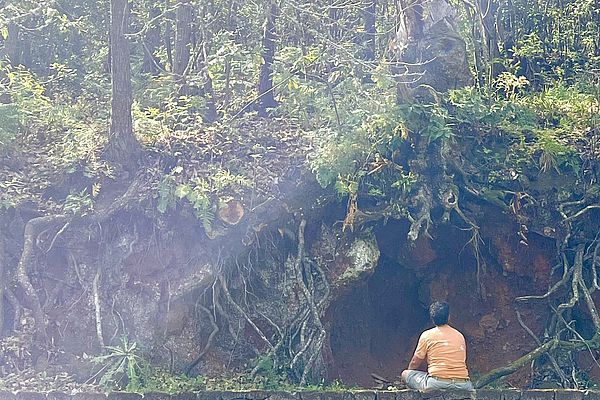 Sesión de meditación en la Finca de Osorio, Gran Canaria