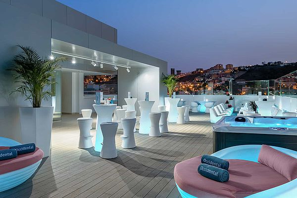 Stage Sky Bar Rooftop