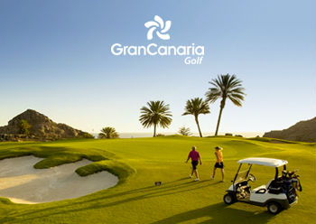 A couple on a golf course in Gran Canaria