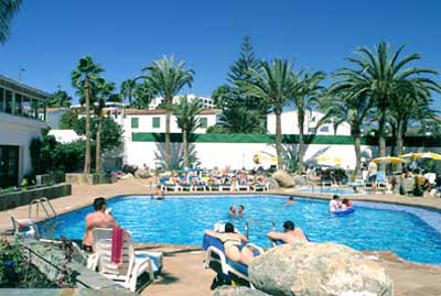 Apartamentos Valentín Marieta