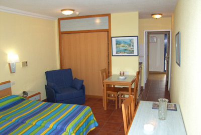 Hotel Apartamentos Folías