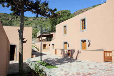 Hotel Rural El Mondalon