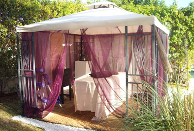 Bungalows Birdcage Resort  Gay Boutique