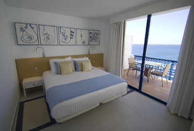 Apartamentos Cala Blanca