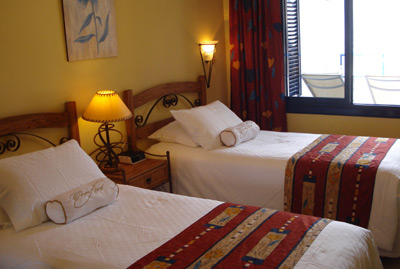 Apartamentos Cala Blanca