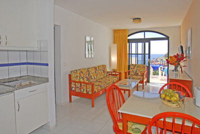 Apartamentos Curasol