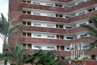 Apartamentos Corona Blanca