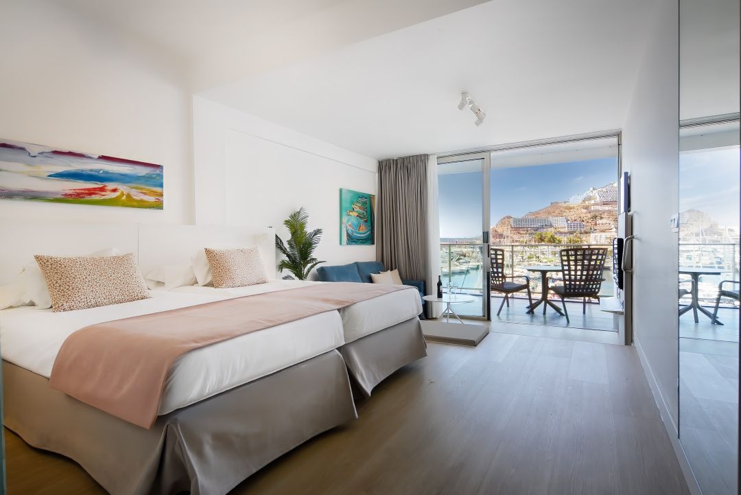 Hotel Morasol Suites