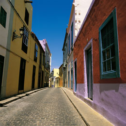 Strada nel centro di Santa María de Guía