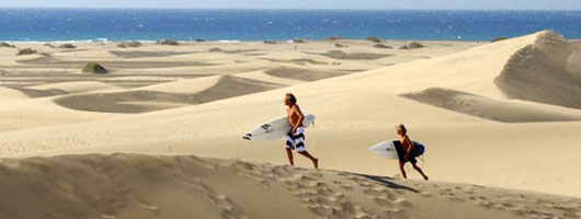Father and son at the Maspalomas dunes