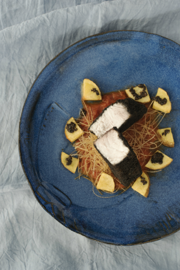Fried medregal lemon fish in black crust