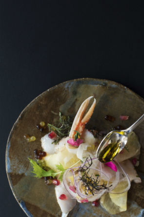 Ceviche på kanarisk Cherne med ananas från Galdar och havskräfta