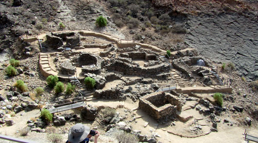 [] Zona Arqueológica de Cañada de Los Gatos