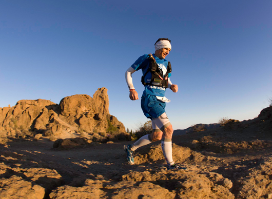 A runner in the Ultra-trail Transgrancanaria Race at full pelt